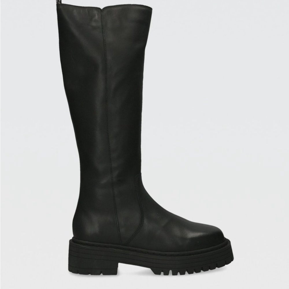 Musse & Cloud Tall Platform Boots NWT - water and stain resistant! 😍